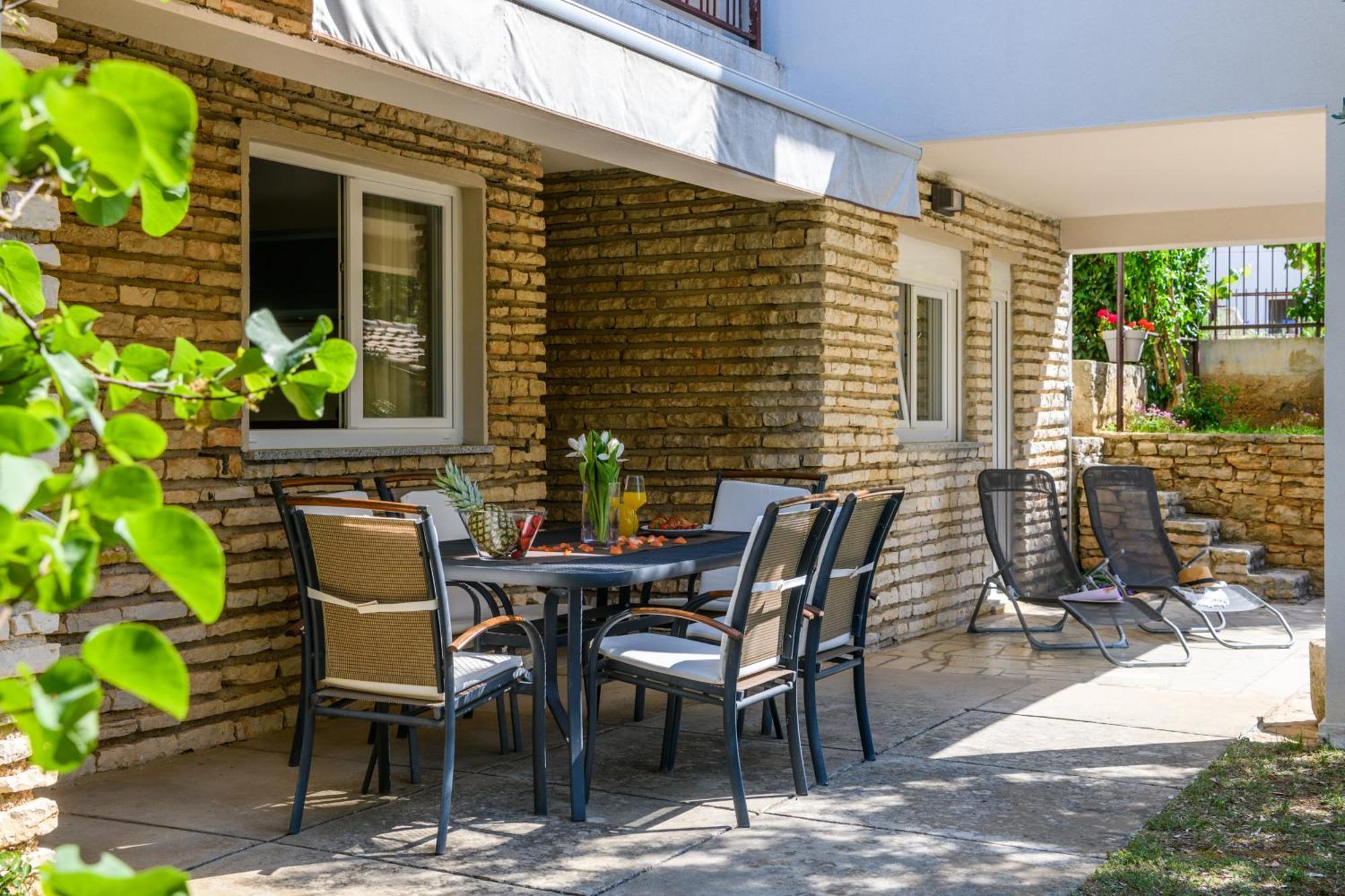 Krajcar Appartement Banjole Buitenkant foto