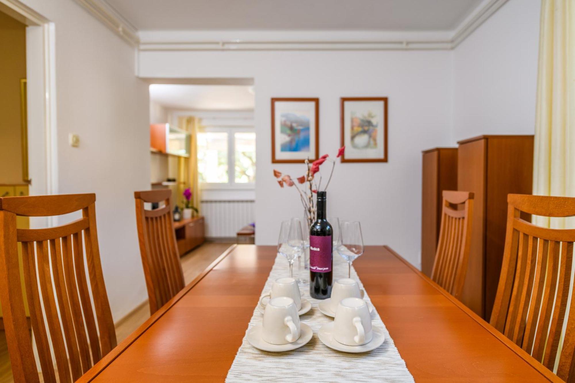 Krajcar Appartement Banjole Buitenkant foto